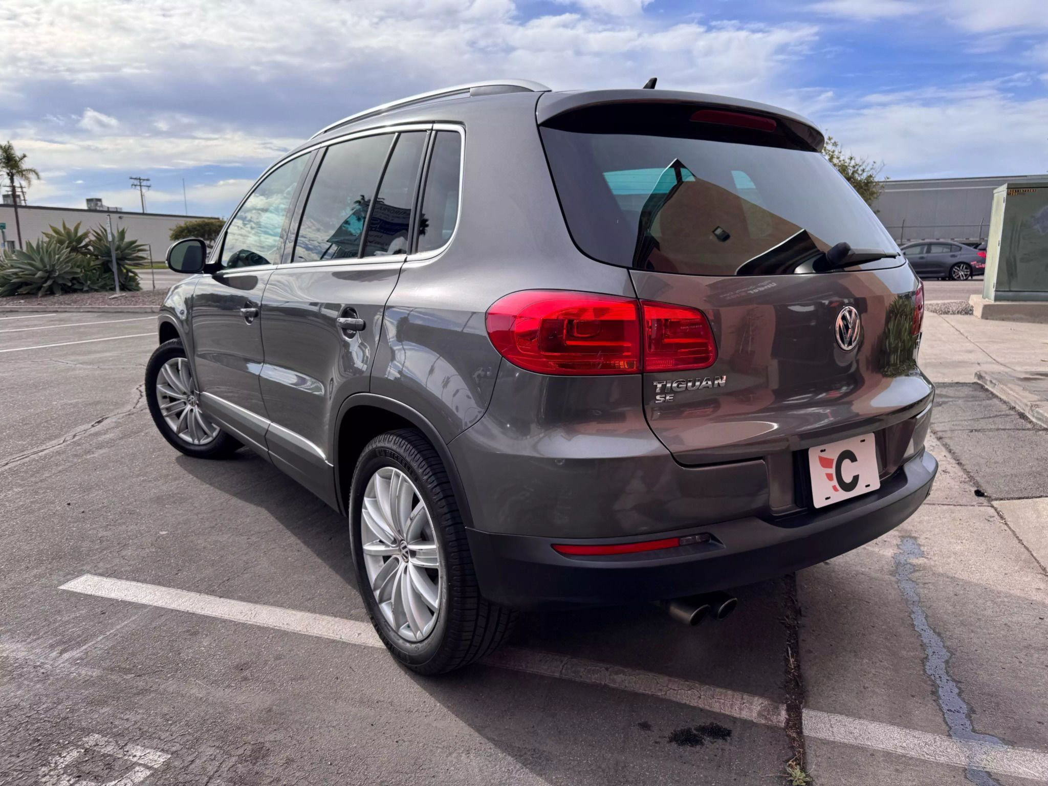 2016 Volkswagen Tiguan SE photo 4