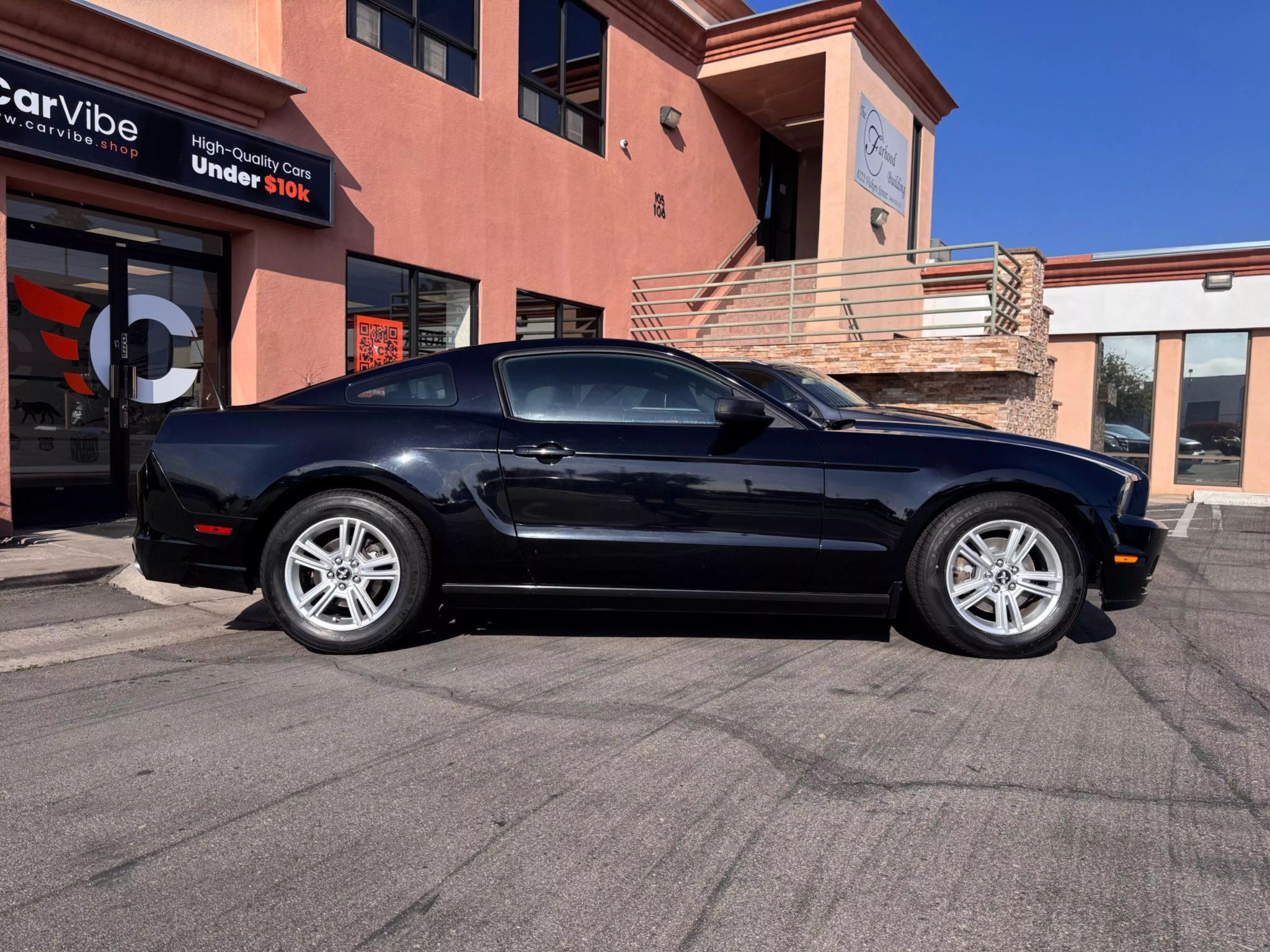 2014 Ford Mustang V6 photo 3