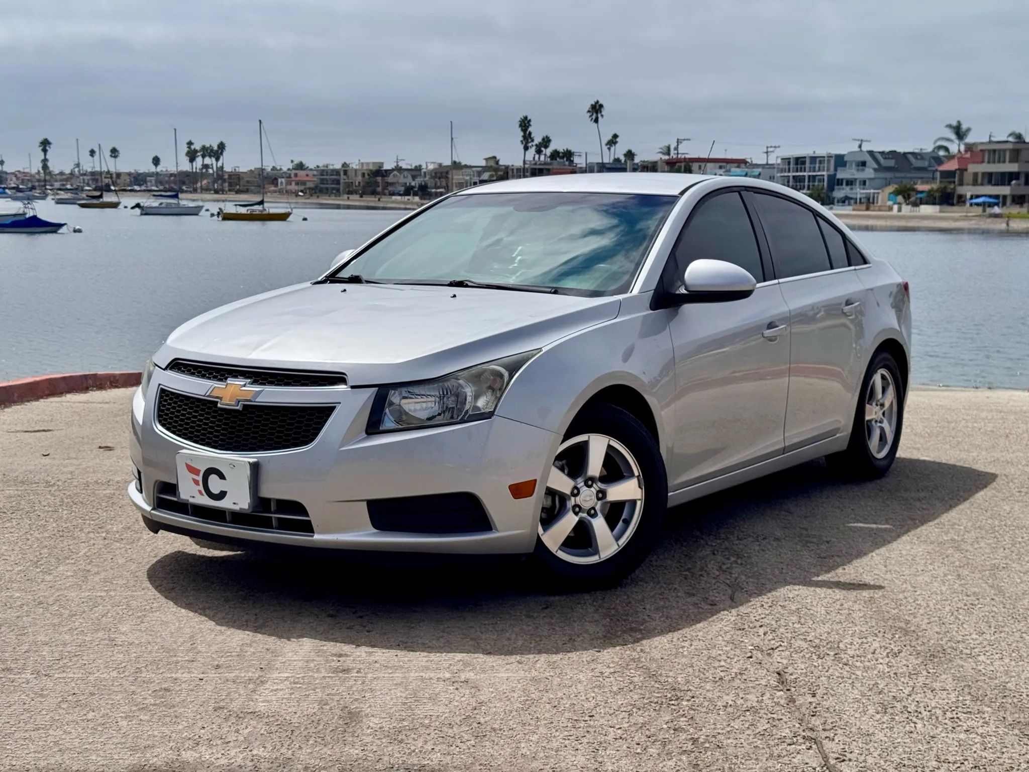 2013 Chevrolet Cruze LT photo 2