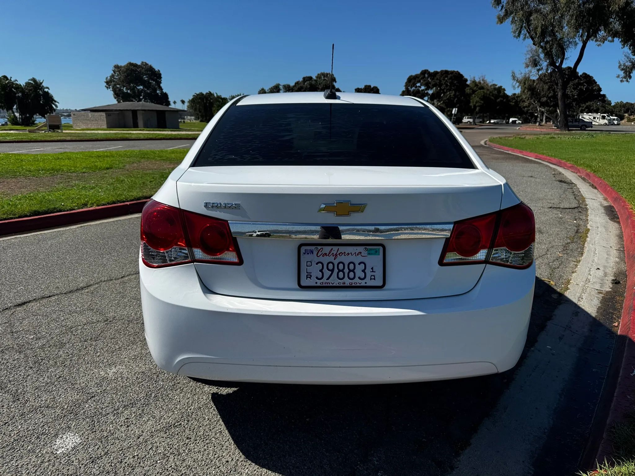 2015 Chevrolet Cruze LS - Photo 6