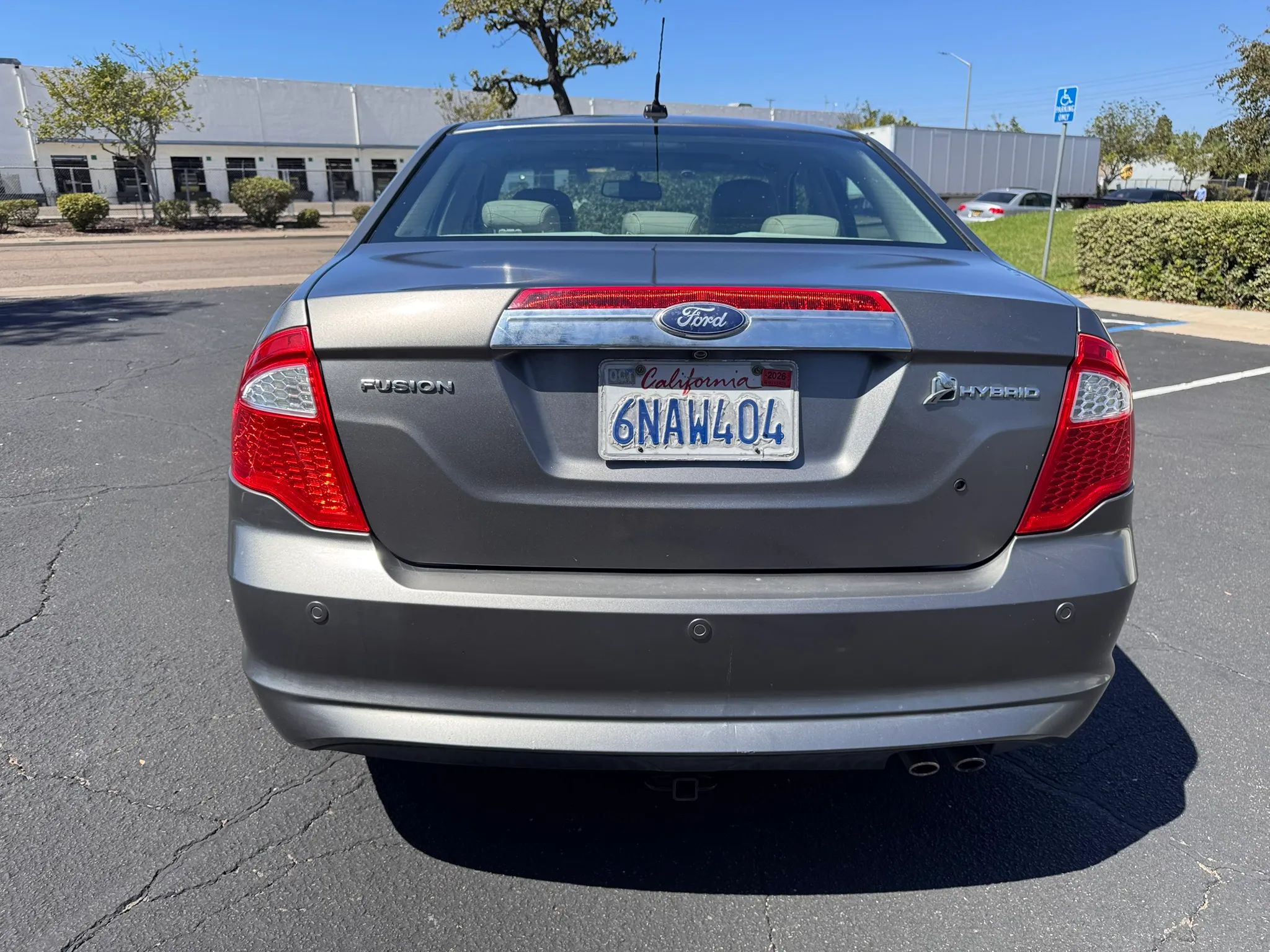 2010 Ford Fusion Hybrid - Photo 6