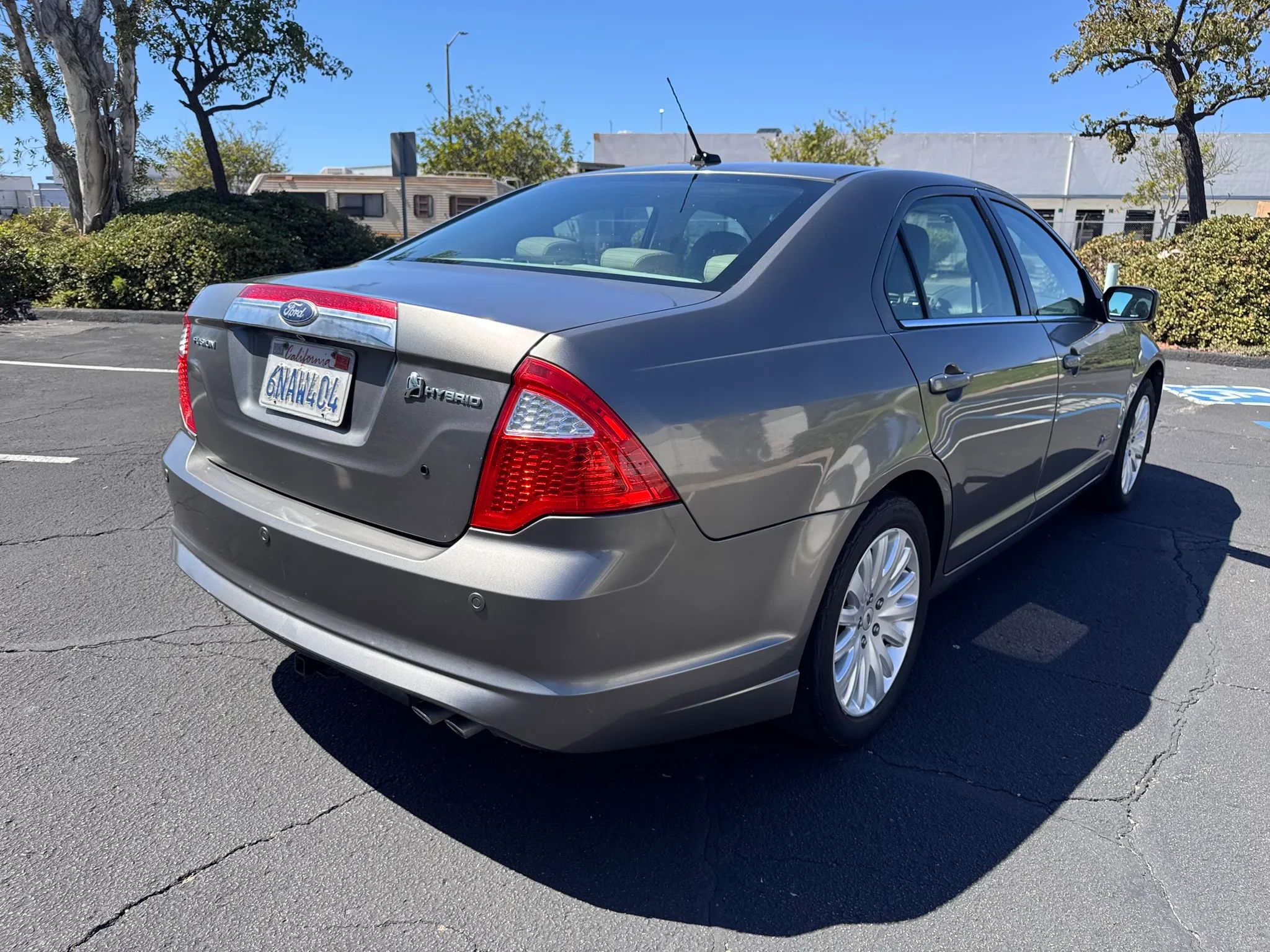 2010 Ford Fusion Hybrid - Photo 7