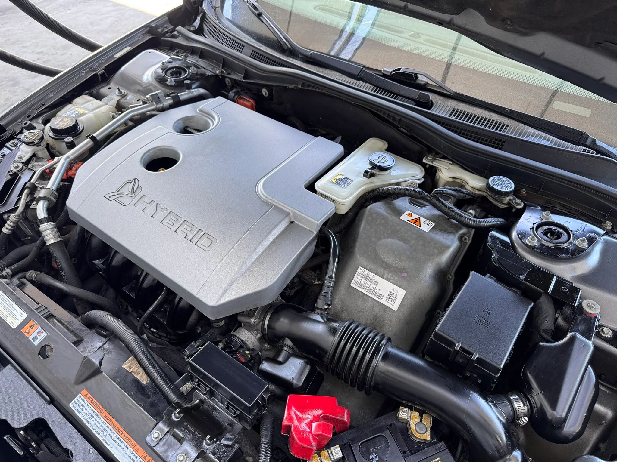 2010 Ford Fusion Hybrid - Photo 38